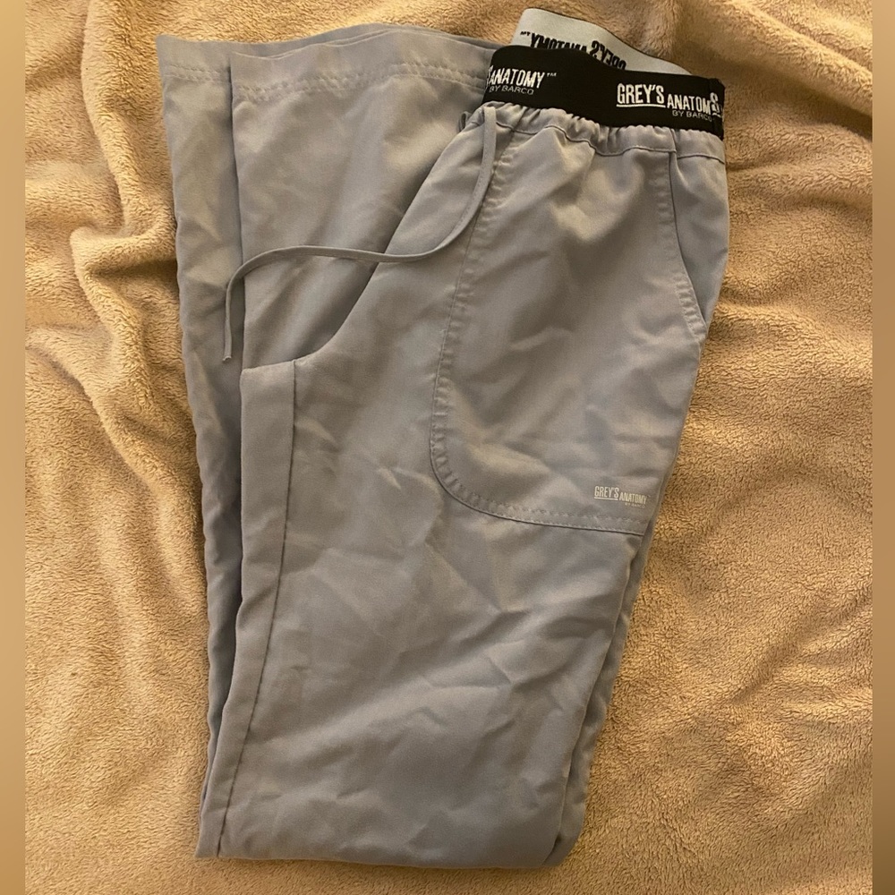 Greys Anatomy Active Women’s 3 Pocket Logo Waistband Scrub Pants